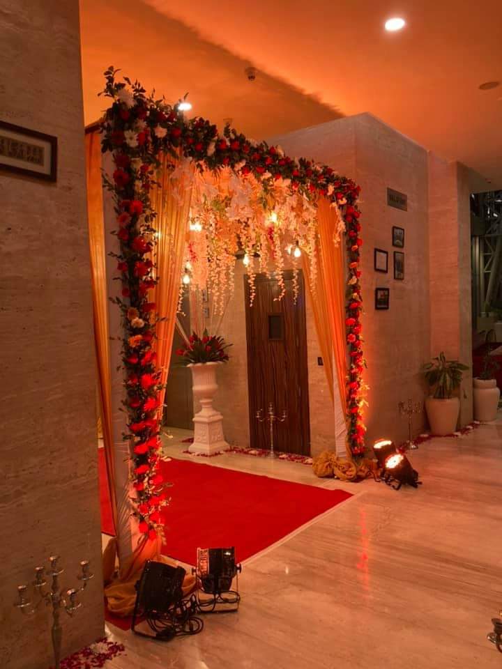 Simple Floral Entrance