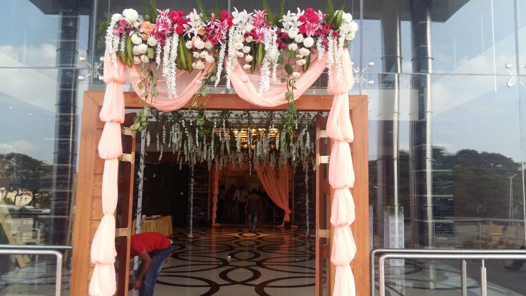 Mixed Vibrant Boutique