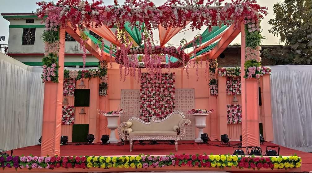 Classy Stage Decoration