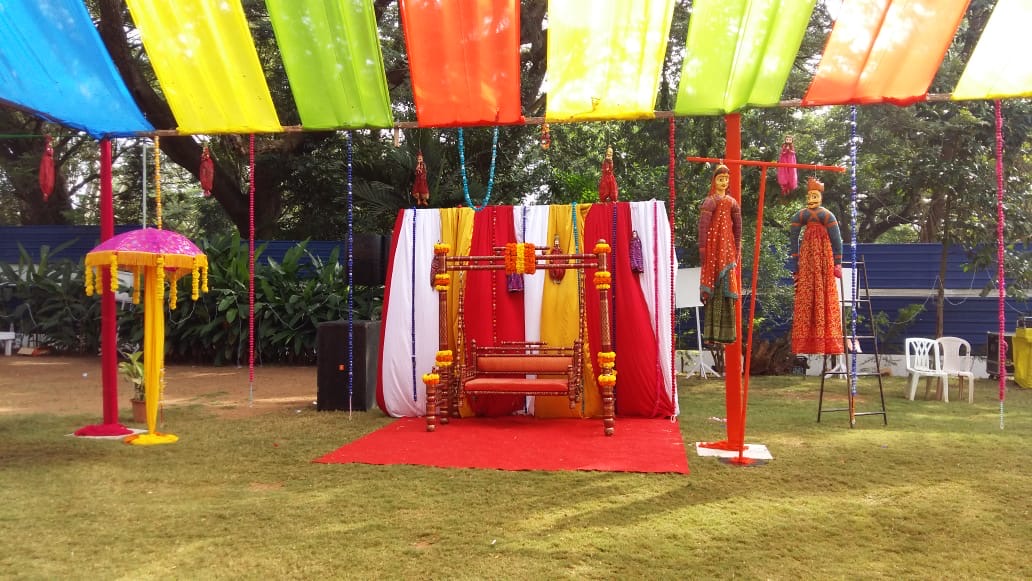 Colourful Mehendi setup